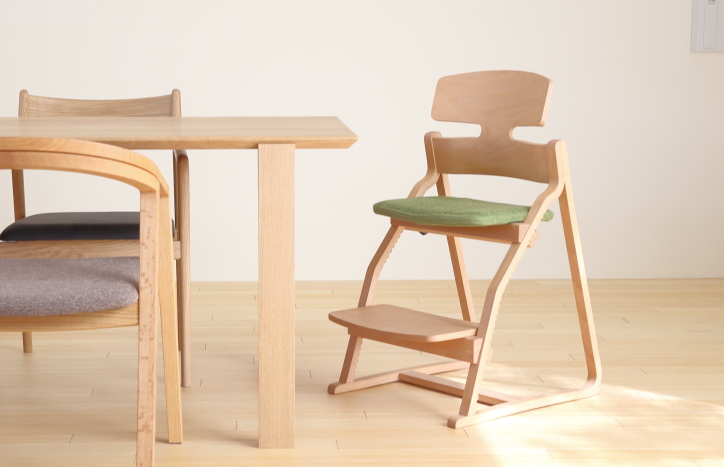 アップライトチェア【通販】 - 丸徳家具オンラインショップ-木の椅子